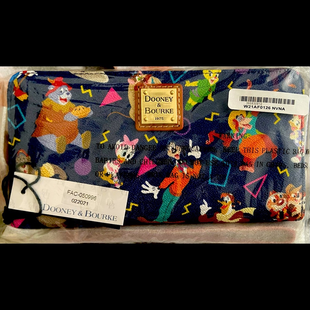 NWT Dooney and bourke Disney afternoon wallet